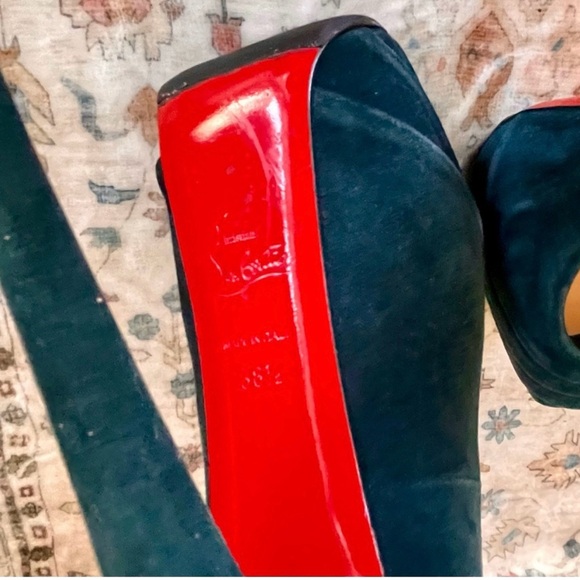 Christian Louboutin Ruched Teal Peep-Toe Suede Heels - Picture 8 of 9